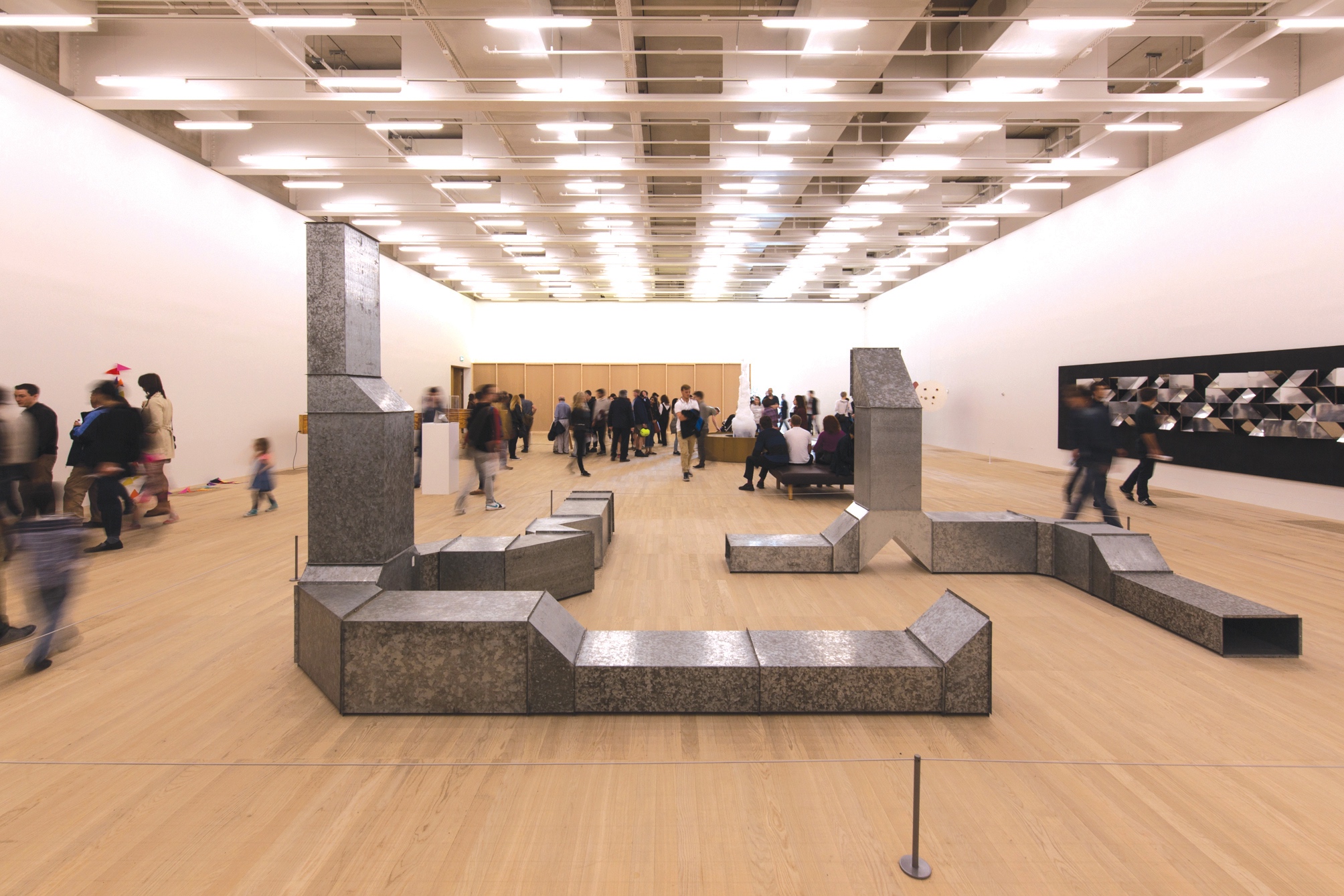 The Tate Modern Expansion Caters to a Millennial Audience with Live Art and  Social Spaces